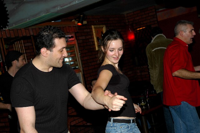 min 2005 12 04 sharkys 135